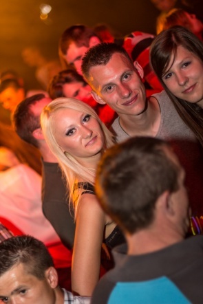 Hawaii Party w Xsensation Club [5.VI.2012] - zdjęcie #15 - eOstroleka.pl