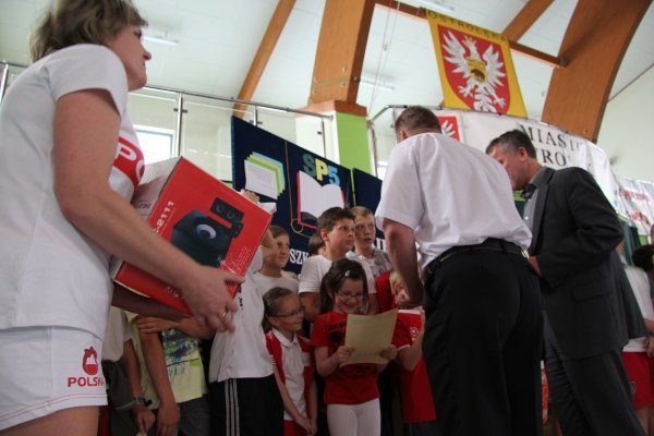 IV Miejski Dzień Szkoły Bez Przemocy [6.VI.2012] - zdjęcie #8 - eOstroleka.pl