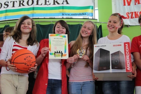 IV Miejski Dzień Szkoły Bez Przemocy [6.VI.2012] - zdjęcie #3 - eOstroleka.pl