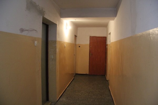 Ulica Padlewskiego: Dzieci będą bawić się w Świetlicobusie, dorośli odremontują klatki [6.VI.2012] - zdjęcie #22 - eOstroleka.pl