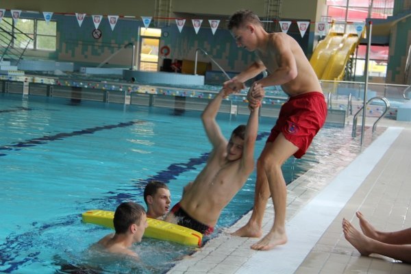 Bezpieczne pływanie w ostrołęckim aquaparku [6.VI.2012] - zdjęcie #14 - eOstroleka.pl
