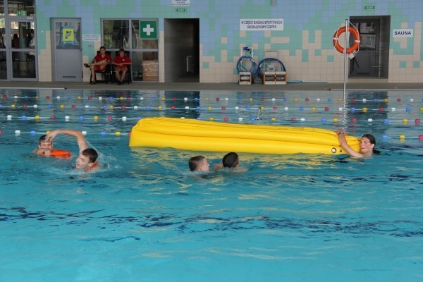 Bezpieczne pływanie w ostrołęckim aquaparku [6.VI.2012] - zdjęcie #29 - eOstroleka.pl