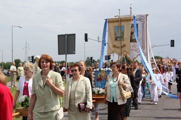 Procesja Bożego Ciała w Ostrołęce [7.VI.2012] - zdjęcie #12 - eOstroleka.pl