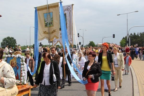 Procesja Bożego Ciała w Ostrołęce [7.VI.2012] - zdjęcie #13 - eOstroleka.pl