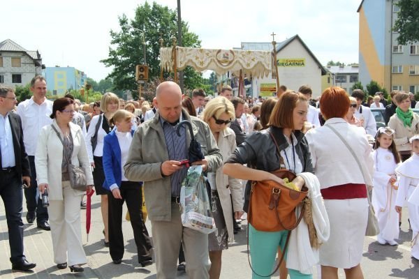 Procesja Bożego Ciała w Ostrołęce [7.VI.2012] - zdjęcie #59 - eOstroleka.pl