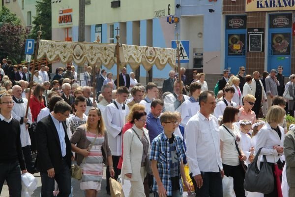 Procesja Bożego Ciała w Ostrołęce [7.VI.2012] - zdjęcie #49 - eOstroleka.pl