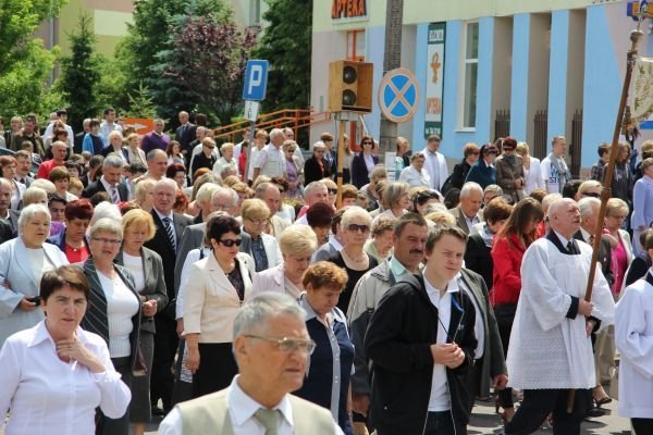 Procesja Bożego Ciała w Ostrołęce [7.VI.2012] - zdjęcie #54 - eOstroleka.pl