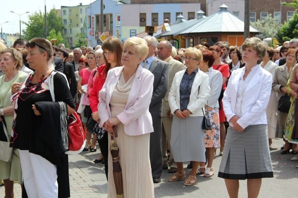 Procesja Bożego Ciała w Ostrołęce [7.VI.2012] - zdjęcie #61 - eOstroleka.pl