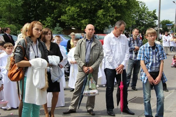 Procesja Bożego Ciała w Ostrołęce [7.VI.2012] - zdjęcie #38 - eOstroleka.pl