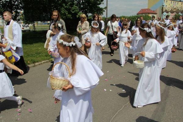 Procesja Bożego Ciała w Ostrołęce [7.VI.2012] - zdjęcie #36 - eOstroleka.pl