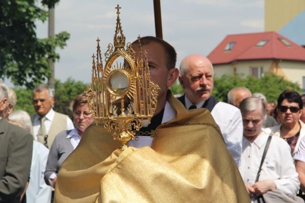 Procesja Bożego Ciała w Ostrołęce [7.VI.2012] - zdjęcie #69 - eOstroleka.pl