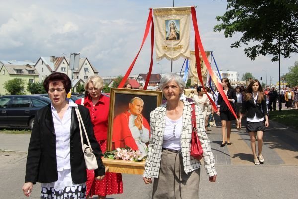 Procesja Bożego Ciała w Ostrołęce [7.VI.2012] - zdjęcie #31 - eOstroleka.pl