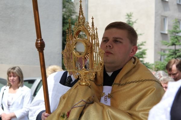 Procesja Bożego Ciała w Ostrołęce [7.VI.2012] - zdjęcie #16 - eOstroleka.pl