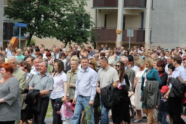 Procesja Bożego Ciała w Ostrołęce [7.VI.2012] - zdjęcie #9 - eOstroleka.pl