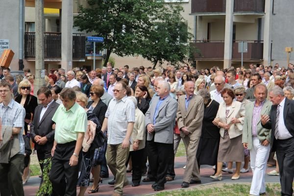 Procesja Bożego Ciała w Ostrołęce [7.VI.2012] - zdjęcie #2 - eOstroleka.pl