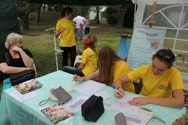 Festyn osiedla Wojciechowice [9.VI.2012] - zdjęcie #32 - eOstroleka.pl