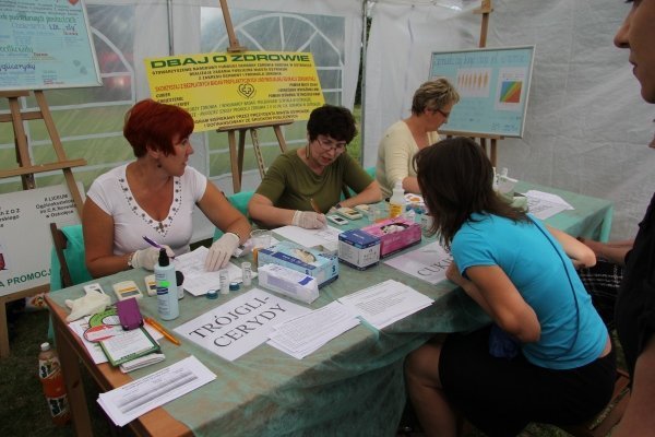 Festyn osiedla Wojciechowice [9.VI.2012] - zdjęcie #3 - eOstroleka.pl