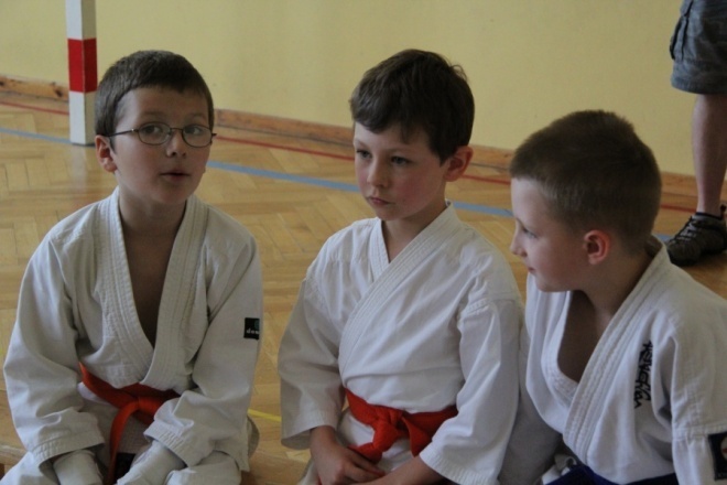 SP 6: Turniej Karate Kyokushin z okazji dnia dziecka [10.VI.2012] - zdjęcie #20 - eOstroleka.pl