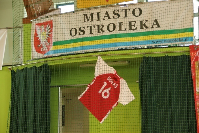 VII Memoriał im. Arkadiusza Gołasia [15.06.2012] - zdjęcie #7 - eOstroleka.pl