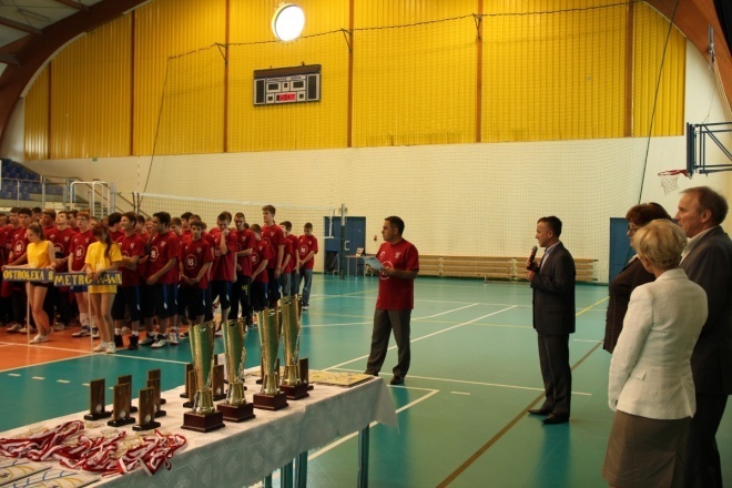 VII Memoriał im. Arkadiusza Gołasia [15.06.2012] - zdjęcie #3 - eOstroleka.pl