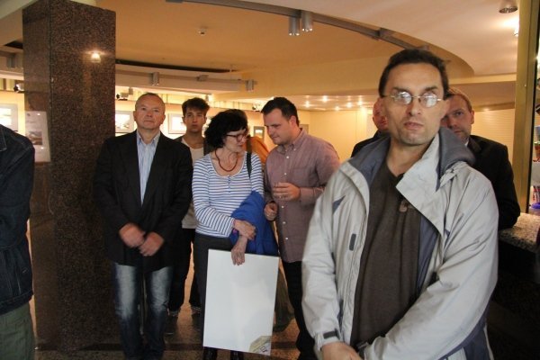 Wernisaż wystawy Zegrze 365 oraz rozstrzygnięcie konkursu fotograficznego InQbator ruchu w OCK [15.VI.2012] - zdjęcie #28 - eOstroleka.pl