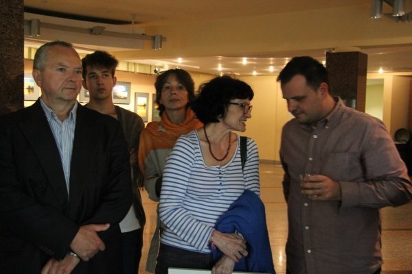Wernisaż wystawy Zegrze 365 oraz rozstrzygnięcie konkursu fotograficznego InQbator ruchu w OCK [15.VI.2012] - zdjęcie #27 - eOstroleka.pl