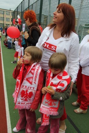 Przedszkolaki bawiły się na mini Euro 2012 [15.VI.2012] - zdjęcie #14 - eOstroleka.pl