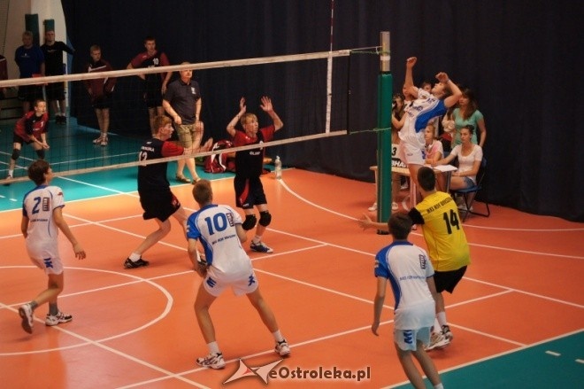 VII Memoriał im. Arkadiusza Gołasia [16.06.2012] - zdjęcie #41 - eOstroleka.pl