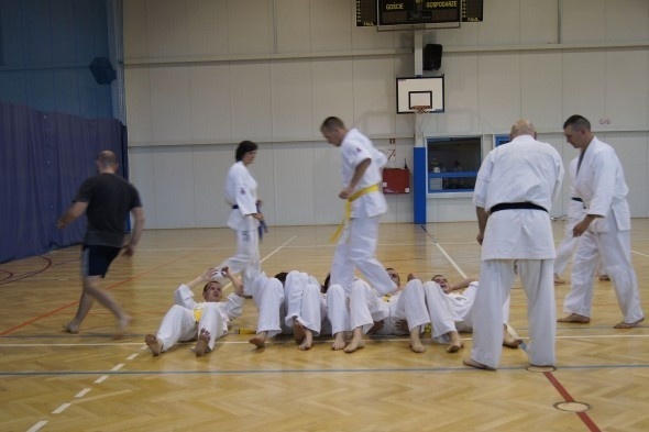 Egzamin na stopnie Kyu MKKK w Różanie [13.06.2012] - zdjęcie #9 - eOstroleka.pl