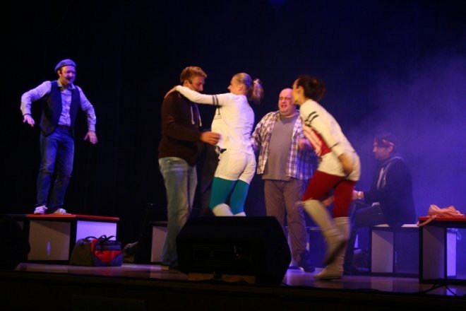 Nastroje we dwoje: Znani polscy aktorzy w spektaklu Ławka Rezerwowych [16.VI.2012] - zdjęcie #14 - eOstroleka.pl