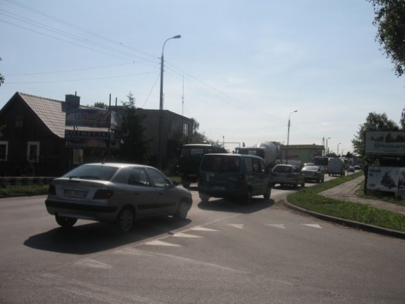 Wypadek na ulicy Kolejowej [18 VI 2012] - zdjęcie #1 - eOstroleka.pl