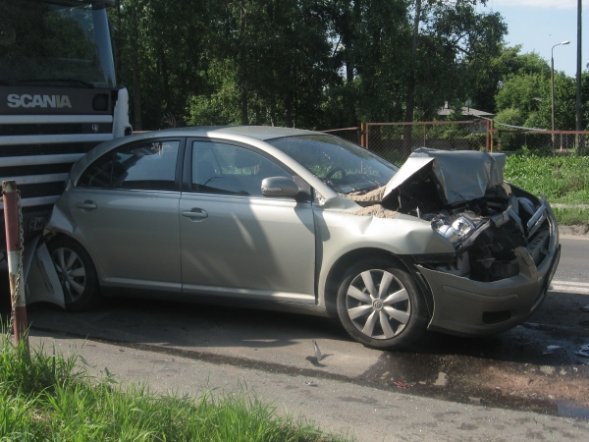 Wypadek na ulicy Kolejowej [18 VI 2012] - zdjęcie #7 - eOstroleka.pl