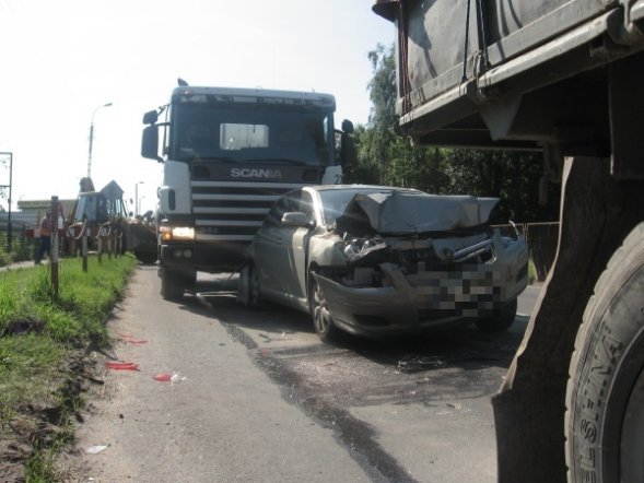 Wypadek na ulicy Kolejowej [18 VI 2012] - zdjęcie #11 - eOstroleka.pl
