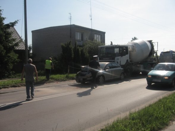 Wypadek na ulicy Kolejowej [18 VI 2012] - zdjęcie #16 - eOstroleka.pl