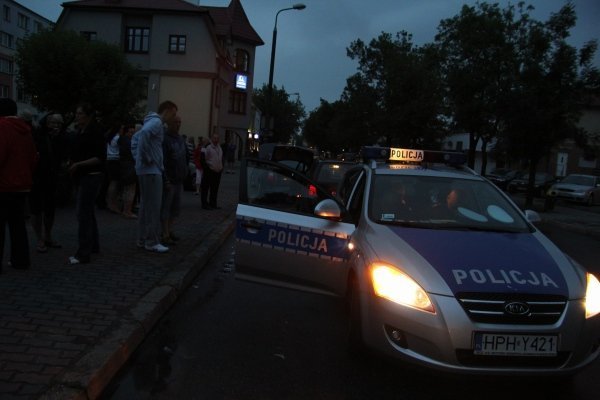 Karambol z udziałem czterech aut na ulicy Goworowskiej [20.VI.2012] - zdjęcie #11 - eOstroleka.pl