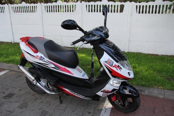 Fani motoroweów spotkali sie w Ostrołęce [24.VI.2012] - zdjęcie #5 - eOstroleka.pl