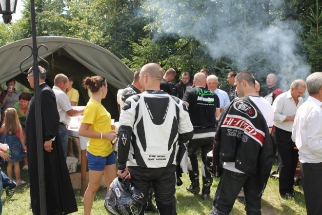 Festyn parafialny w Łęgu Przedmiejskim [24.06.2012] - zdjęcie #13 - eOstroleka.pl