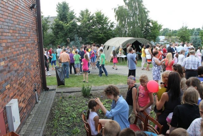 Festyn parafialny w Łęgu Przedmiejskim [24.06.2012] - zdjęcie #9 - eOstroleka.pl
