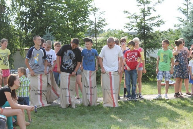 Festyn parafialny w Łęgu Przedmiejskim [24.06.2012] - zdjęcie #43 - eOstroleka.pl