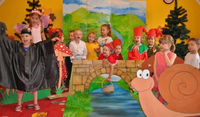 „W Zaczarowanym Lesie”: Dzień rodzinny w Punkcie Przedszkolnym Kangurek [26.VI.2012] - zdjęcie #26 - eOstroleka.pl
