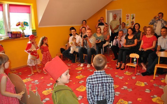 „W Zaczarowanym Lesie”: Dzień rodzinny w Punkcie Przedszkolnym Kangurek [26.VI.2012] - zdjęcie #4 - eOstroleka.pl