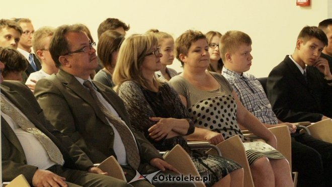 Certyfikaty Młodzieżowej Akademii Umiejętności [26.06.2012] - zdjęcie #2 - eOstroleka.pl