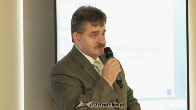 Certyfikaty Młodzieżowej Akademii Umiejętności [26.06.2012] - zdjęcie #31 - eOstroleka.pl