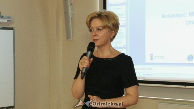 Certyfikaty Młodzieżowej Akademii Umiejętności [26.06.2012] - zdjęcie #27 - eOstroleka.pl
