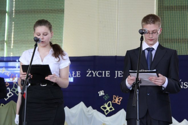 Trzecioklaliści opuścili Gimnazjum nr 5 [29.VI.2012] - zdjęcie #12 - eOstroleka.pl