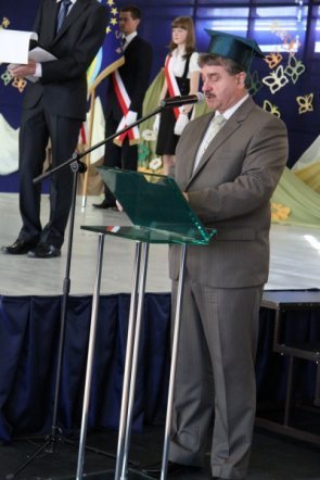 Trzecioklaliści opuścili Gimnazjum nr 5 [29.VI.2012] - zdjęcie #9 - eOstroleka.pl