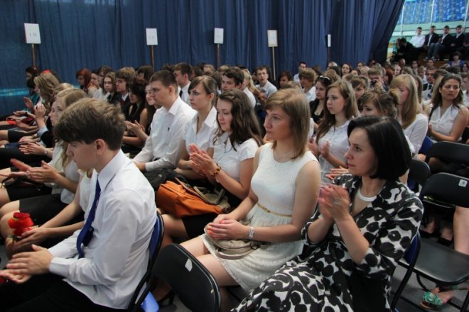 Zakończenie roku szkolnego w ostrołęckich szkołach [29 VI 2012] - zdjęcie #4 - eOstroleka.pl