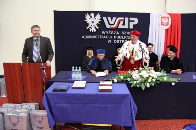 Studenci WSAP otrzymali dyplomy [29.VI.2012] - zdjęcie #33 - eOstroleka.pl