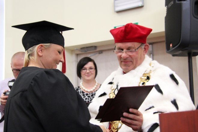 Studenci WSAP otrzymali dyplomy [29.VI.2012] - zdjęcie #49 - eOstroleka.pl