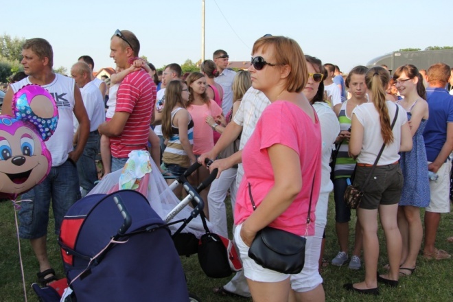 Goworowo: Zespół Akcent gwaizdą pikniku [8 VII 2012] - zdjęcie #59 - eOstroleka.pl